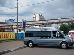 Бесплатный автобус Genser в пункт аренды автомобилей АрендаАвто-кчк на ул.Добролюбова